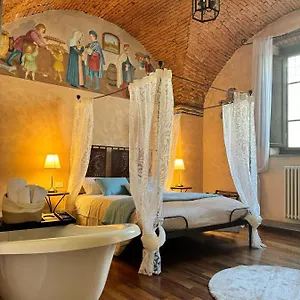 Luxury Corte Dei Nobili Bed and breakfast Lucca